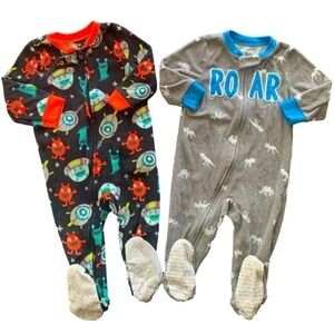 Carter’s Bundle of 2 Dinosaurs Space Fleece Footsie Onesies Size 12mos